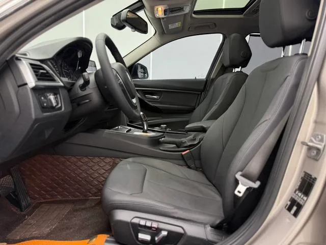 BMW 3 Series 2017 320Li Fashionable exterior photo 6 BMW 3 Series 2017 320Li Fashionable exterior photo 6