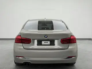 BMW 3 Series 2017 320Li Fashionable interior photo 8 BMW 3 Series 2017 320Li Fashionable interior photo 8