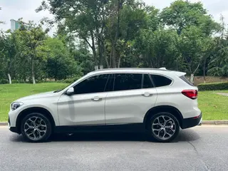 BMW X1 2020 sDrive25Li Leading Type exterior photo 8 BMW X1 2020 sDrive25Li Leading Type exterior photo 8