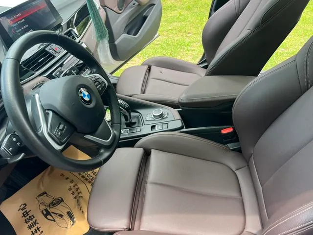 BMW X1 2020 sDrive25Li Leading Type interior photo 17 BMW X1 2020 sDrive25Li Leading Type interior photo 17