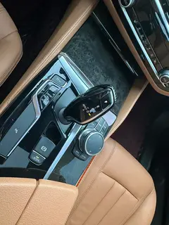 BMW 5 Series 2018 Reforma 530Li Líder M Conjunto deportivo interior foto 11 BMW 5 Series 2018 Reforma 530Li Líder M Conjunto deportivo interior foto 11