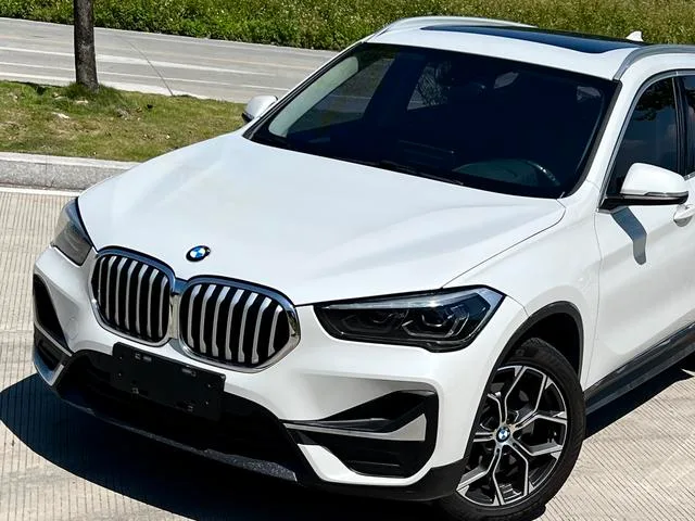 BMW X1 2021 sDrive25Li Líder exterior foto 2 BMW X1 2021 sDrive25Li Líder exterior foto 2