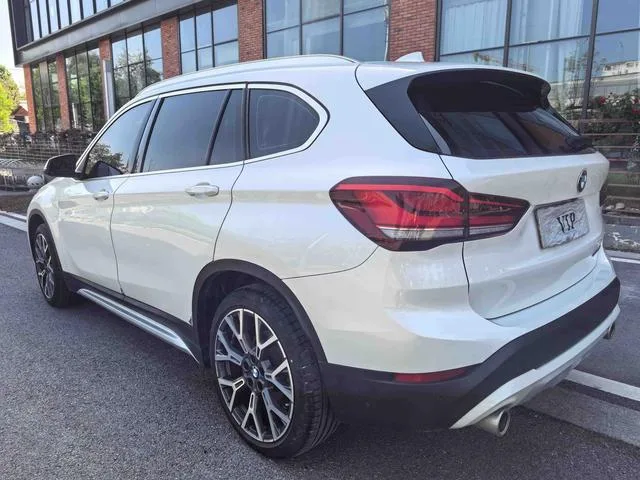 BMW X1 2020 xDrive25Li Type de luxe intérieur photo 7 BMW X1 2020 xDrive25Li Type de luxe intérieur photo 7