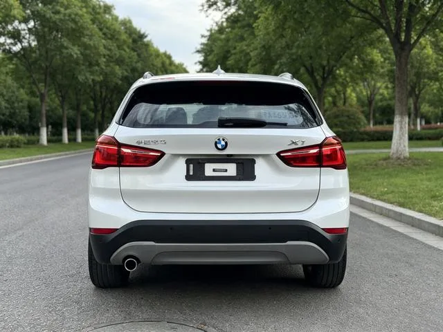 BMW X1 2016 sDrive18Li Premium Class exterior photo 5 BMW X1 2016 sDrive18Li Premium Class exterior photo 5