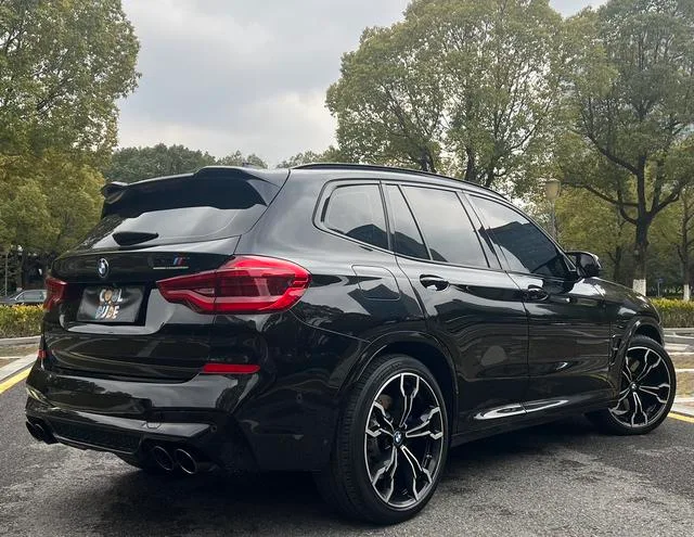BMW X3 M 2021 X3 M Versión Thunder exterior foto 3 BMW X3 M 2021 X3 M Versión Thunder exterior foto 3