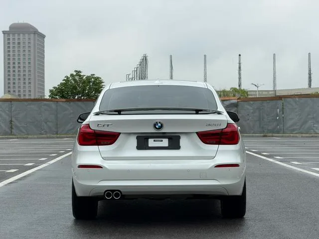 BMW 3 Series GT 2019 320i Fashionable exterior photo 6 BMW 3 Series GT 2019 320i Fashionable exterior photo 6