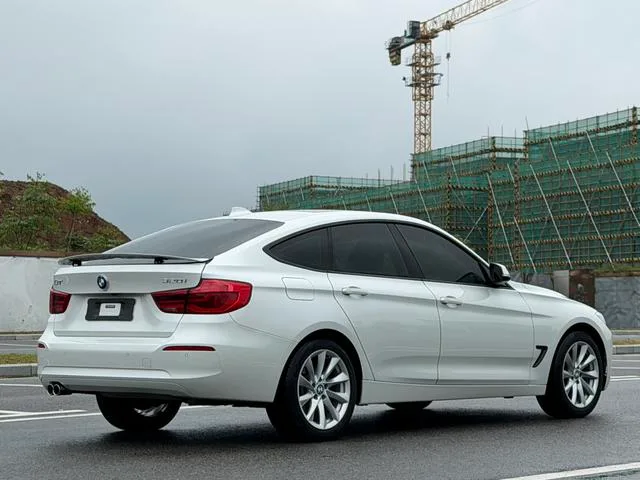 BMW 3 Series GT 2019 320i Fashionable exterior photo 7 BMW 3 Series GT 2019 320i Fashionable exterior photo 7
