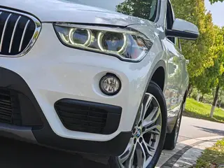 BMW X1 2018 sDrive20Li Líder exterior foto 7 BMW X1 2018 sDrive20Li Líder exterior foto 7