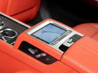 BMW 7 Series 2018 M760Li xDrive interior photo 13 BMW 7 Series 2018 M760Li xDrive interior photo 13