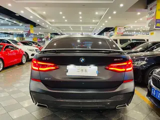 BMW 6 Series GT 2018 640i xDrive M Sports suit interior photo 17 BMW 6 Series GT 2018 640i xDrive M Sports suit interior photo 17