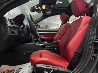 BMW 3 Series GT 2020 320i M Sports Obsidian Night Edition interior photo 16 BMW 3 Series GT 2020 320i M Sports Obsidian Night Edition interior photo 16