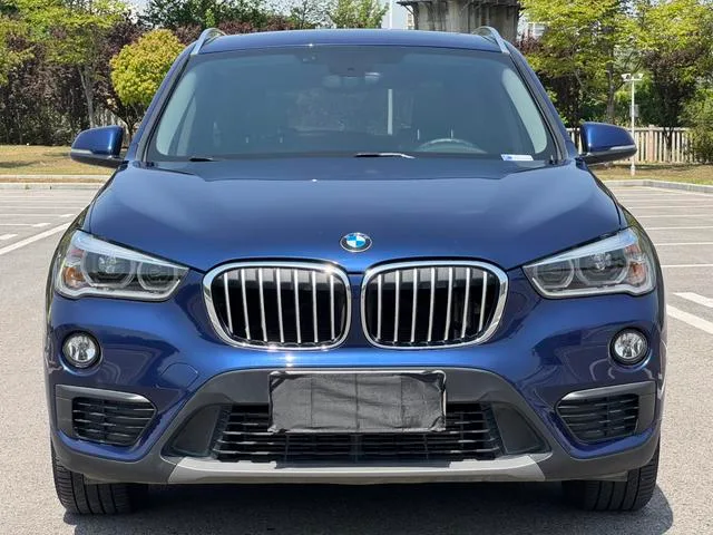 BMW X1 2019 sDrive20Li Leading Type exterior photo 2 BMW X1 2019 sDrive20Li Leading Type exterior photo 2