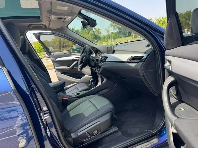 BMW X1 2019 sDrive20Li Leading Type interior photo 9 BMW X1 2019 sDrive20Li Leading Type interior photo 9