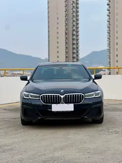 BMW 5 Series 2021 530Li Leader M Ensemble de sport extérieur photo 2 BMW 5 Series 2021 530Li Leader M Ensemble de sport extérieur photo 2