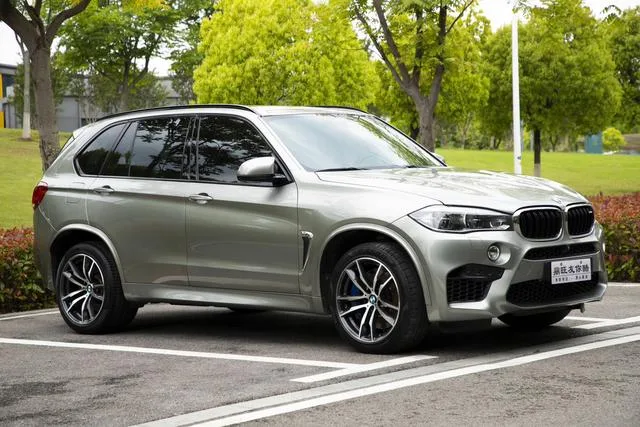 BMW X5 M 2015 X5 M exterior photo 3 BMW X5 M 2015 X5 M exterior photo 3