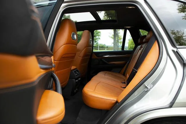 BMW X5 M 2015 X5 M interior photo 12 BMW X5 M 2015 X5 M interior photo 12