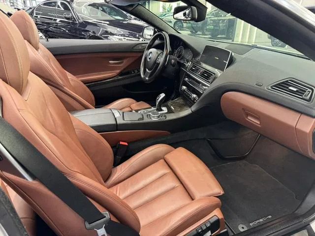 BMW 6 Series 2016 640i Coupé convertible interior foto 8 BMW 6 Series 2016 640i Coupé convertible interior foto 8