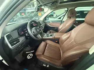 BMW X5 2019 xDrive40i M Conjunto deportivo exterior foto 4 BMW X5 2019 xDrive40i M Conjunto deportivo exterior foto 4