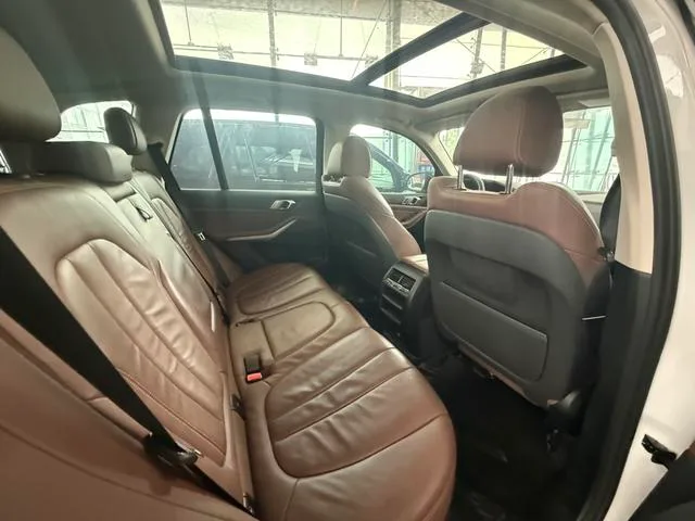 BMW X5 2019 xDrive40i M Conjunto deportivo interior foto 8 BMW X5 2019 xDrive40i M Conjunto deportivo interior foto 8