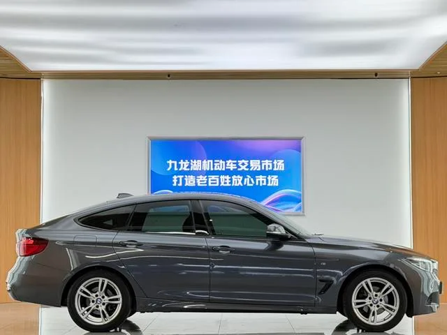 BMW 3 Series GT 2019 320i M Conjunto deportivo exterior foto 4 BMW 3 Series GT 2019 320i M Conjunto deportivo exterior foto 4