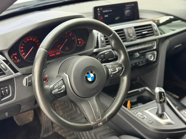 BMW 3 Series GT 2019 320i M Conjunto deportivo interior foto 11 BMW 3 Series GT 2019 320i M Conjunto deportivo interior foto 11
