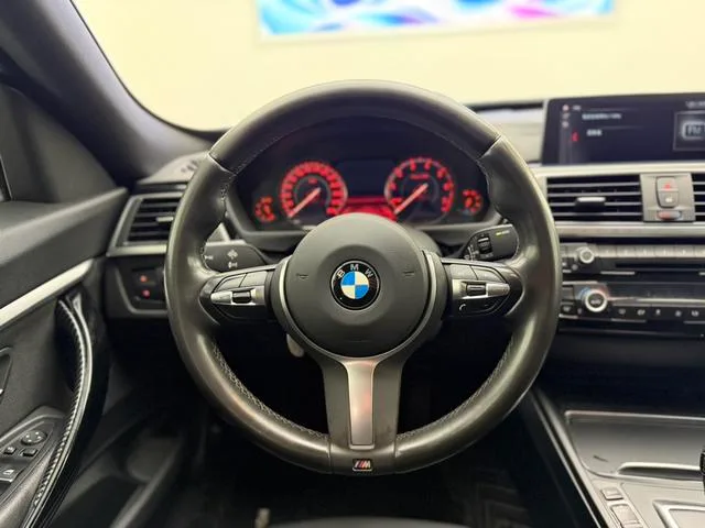 BMW 3 Series GT 2019 320i M Conjunto deportivo interior foto 19 BMW 3 Series GT 2019 320i M Conjunto deportivo interior foto 19