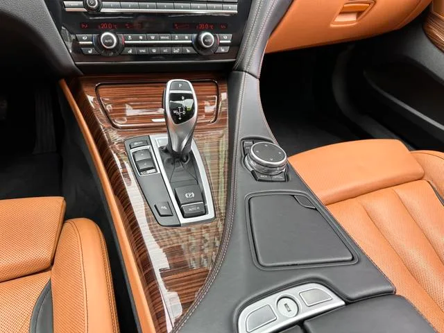 BMW 6 Series 2016 640i Gran Coupe interior foto 18 BMW 6 Series 2016 640i Gran Coupe interior foto 18