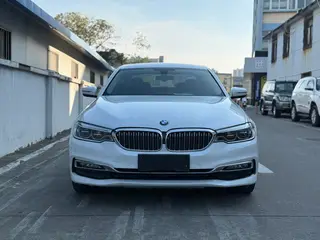 BMW 5 Series 2018 Restyling 530Li Premium Class Luxury Set exterior photo 2 BMW 5 Series 2018 Restyling 530Li Premium Class Luxury Set exterior photo 2