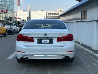 BMW 5 Series 2018 Restyling 530Li Premium Class Luxury Set exterior photo 5 BMW 5 Series 2018 Restyling 530Li Premium Class Luxury Set exterior photo 5