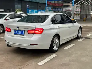 BMW 3 Series 2017 320Li Fashionable exterior photo 6