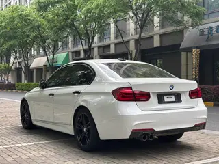 BMW 3 Series 2019 320i M Sports Obsidian Night Edition exterior photo 6 BMW 3 Series 2019 320i M Sports Obsidian Night Edition exterior photo 6