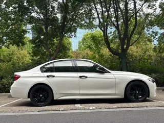 BMW 3 Series 2019 320i M Sports Obsidian Night Edition exterior photo 7 BMW 3 Series 2019 320i M Sports Obsidian Night Edition exterior photo 7