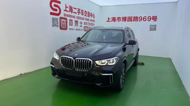 BMW X5 2022 Restyling xDrive 30Li Premium Class M Sports suit exterior photo 1 BMW X5 2022 Restyling xDrive 30Li Premium Class M Sports suit exterior photo 1