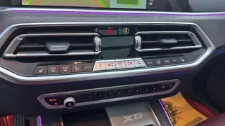 BMW X5 2022 Restyling xDrive 30Li Premium Class M Sports suit interior photo 16 BMW X5 2022 Restyling xDrive 30Li Premium Class M Sports suit interior photo 16