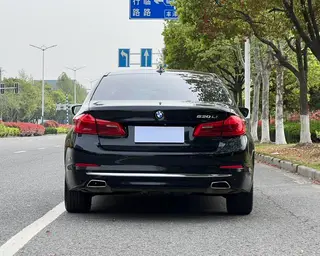 BMW 5 Series 2018 530Li Premium Class Luxury Set exterior photo 4 BMW 5 Series 2018 530Li Premium Class Luxury Set exterior photo 4