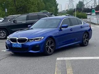 BMW 3 Series 2020 Модификация 325i M Спортивный ночной костюм