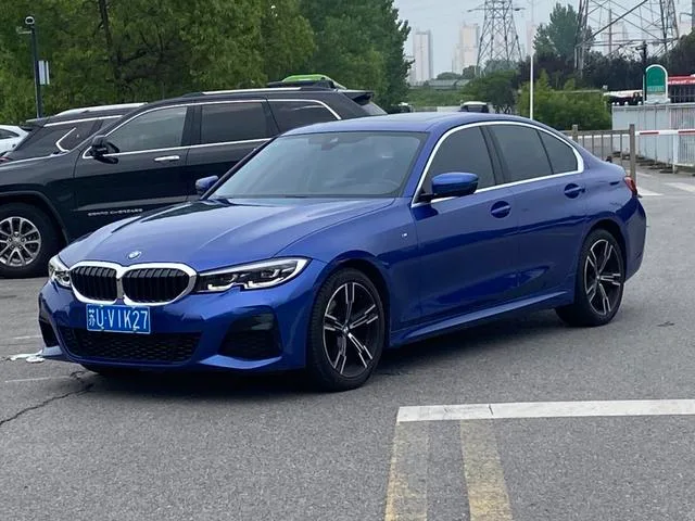 BMW 3 Series 2020 Модификация 325i M Спортивный ночной костюм экстерьер фото 1 BMW 3 Series 2020 Модификация 325i M Спортивный ночной костюм экстерьер фото 1