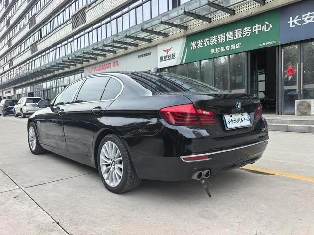 BMW 5 Series 2017 525Li Set de diseño de lujo exterior foto 8 BMW 5 Series 2017 525Li Set de diseño de lujo exterior foto 8