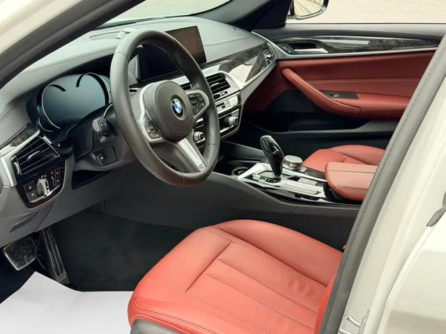 BMW 5 Series 2018 Restyling 530Li Leading Type M Sports suit exterior photo 8 BMW 5 Series 2018 Restyling 530Li Leading Type M Sports suit exterior photo 8