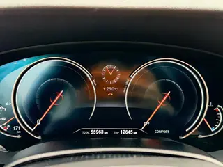 BMW 5 Series 2018 Restyling 530Li Leading Type M Sports suit interior photo 14 BMW 5 Series 2018 Restyling 530Li Leading Type M Sports suit interior photo 14