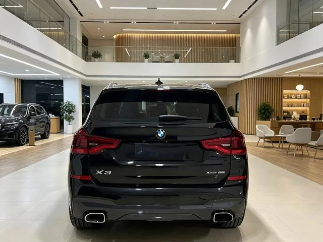 BMW X3 2018 xDrive28i M Sports suit China V interior photo 8 BMW X3 2018 xDrive28i M Sports suit China V interior photo 8