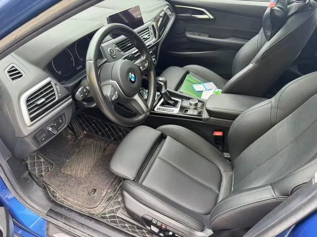 BMW 1 Series 2019 118i M Conjunto deportivo exterior foto 6 BMW 1 Series 2019 118i M Conjunto deportivo exterior foto 6