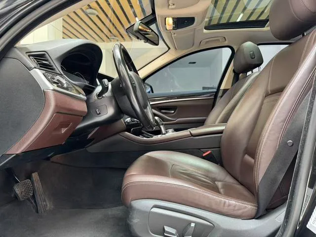 BMW 5 Series 2017 525Li Set de diseño de lujo exterior foto 10 BMW 5 Series 2017 525Li Set de diseño de lujo exterior foto 10