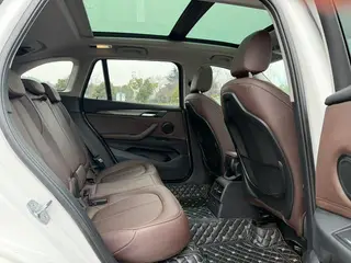 BMW X1 2019 sDrive18Li Premium Class interior photo 10 BMW X1 2019 sDrive18Li Premium Class interior photo 10