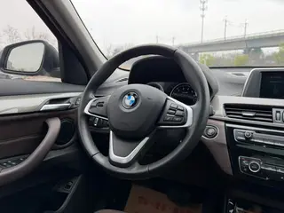 BMW X1 2019 sDrive18Li Premium Class interior photo 15 BMW X1 2019 sDrive18Li Premium Class interior photo 15