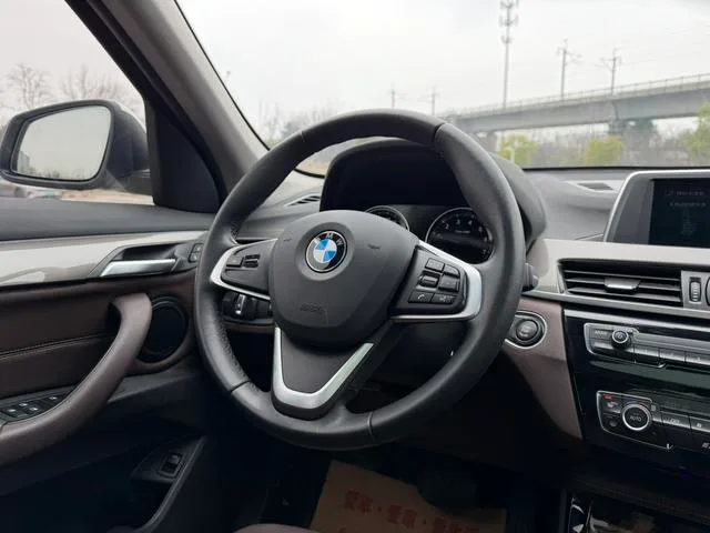 BMW X1 2019 sDrive18Li Premium Class interior photo 15 BMW X1 2019 sDrive18Li Premium Class interior photo 15