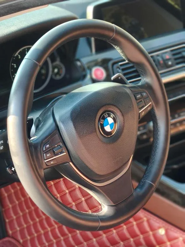 BMW 6 Series 2013 Reforma 640i Gran Coupe interior foto 9 BMW 6 Series 2013 Reforma 640i Gran Coupe interior foto 9