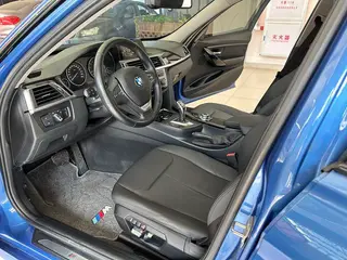BMW 3 Series 2017 320Li M Sporty exterior photo 4 BMW 3 Series 2017 320Li M Sporty exterior photo 4