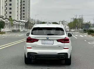 BMW X3 2019 xDrive28i M Sports suit interior photo 8 BMW X3 2019 xDrive28i M Sports suit interior photo 8