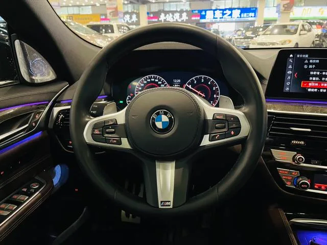 BMW 6 Series GT 2019 630i M Sports Grand Traveler Edition exterior photo 5 BMW 6 Series GT 2019 630i M Sports Grand Traveler Edition exterior photo 5